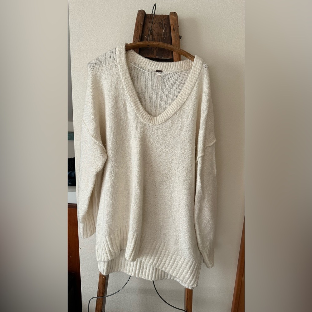 Free People Large Oversized sweater